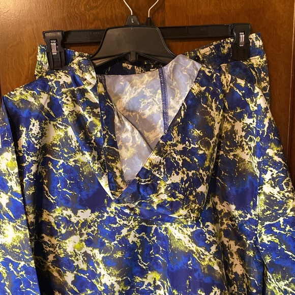 CHAMPION WIND BREAKER TWO PIECE OUTFIT‼️🔥ONLY WORE ONCE. - Picture 7 of 10